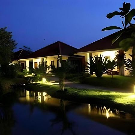 Baan Chuengkao Resort Ranong Ngoại thất bức ảnh