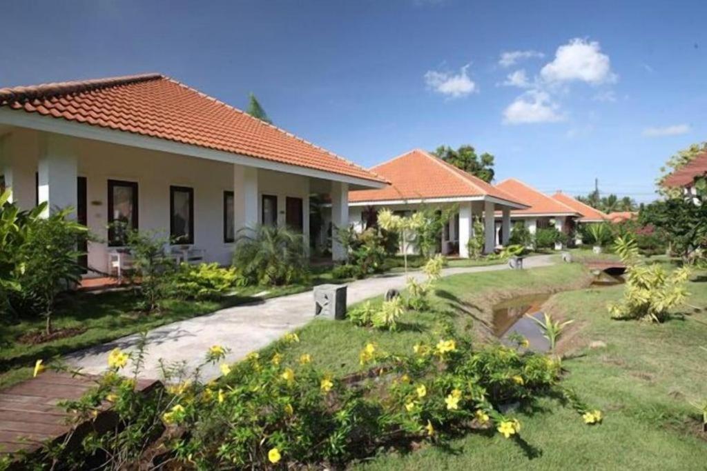 Baan Chuengkao Resort Ranong Ngoại thất bức ảnh