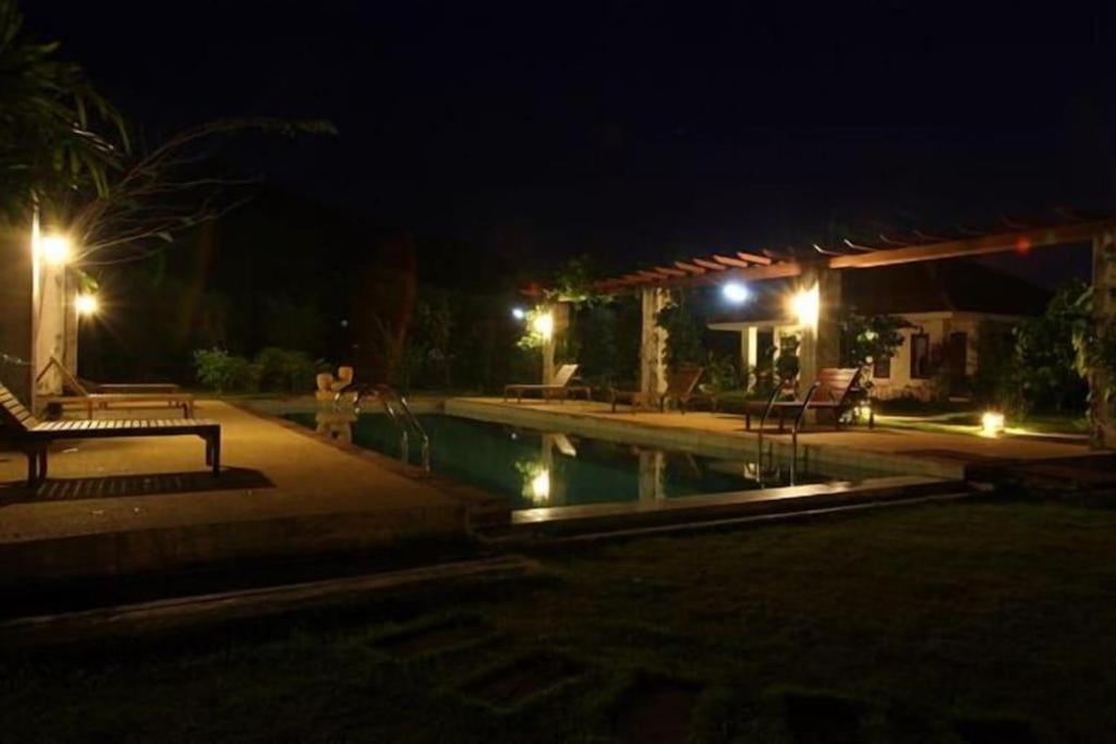 Baan Chuengkao Resort Ranong Ngoại thất bức ảnh