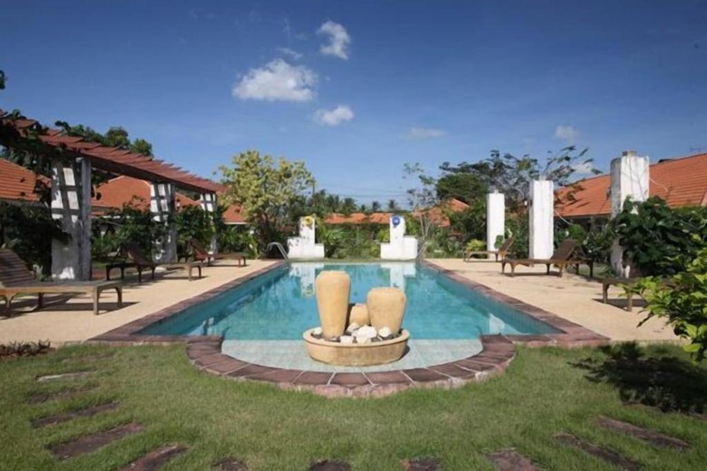 Baan Chuengkao Resort Ranong Ngoại thất bức ảnh